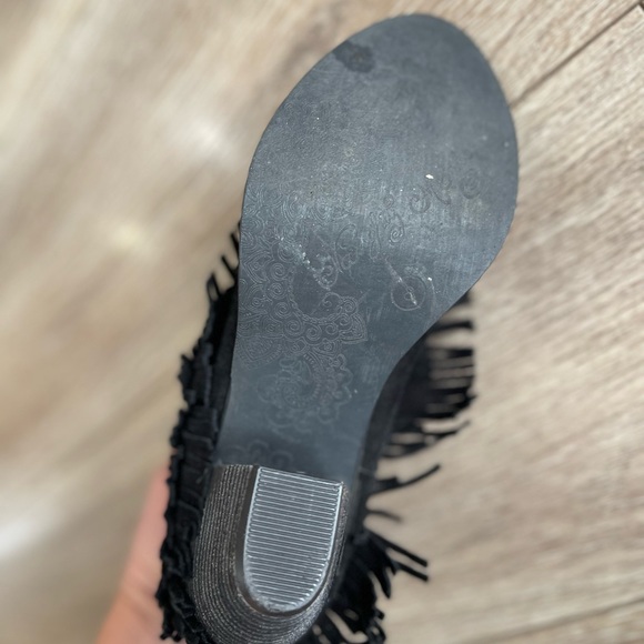 Naughty Monkey black fringe booties size 8 - Picture 4 of 5
